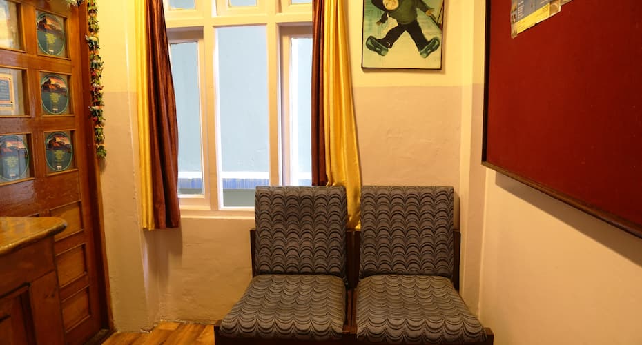 Tip Top Gujarati Guest House, Gangtok 3